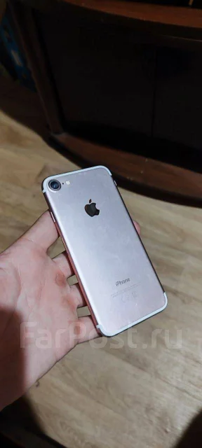 Apple iPhone 7. �/�, 32 ��, ������� ����