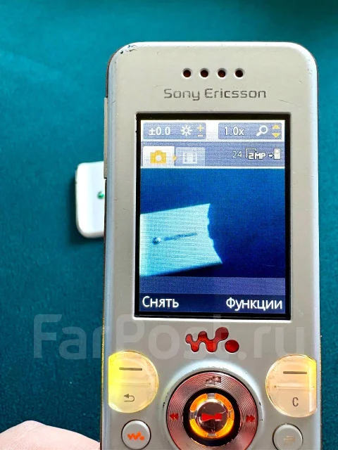 Sony Ericsson Walkman W580i. �/�, �����, ��������� ����