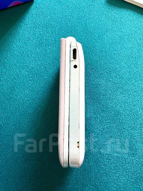 Nokia 7020. �/� ����