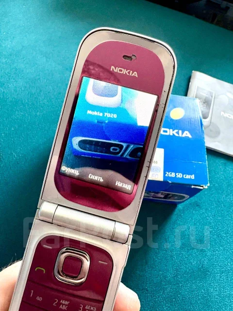 Nokia 7020. �/� ����