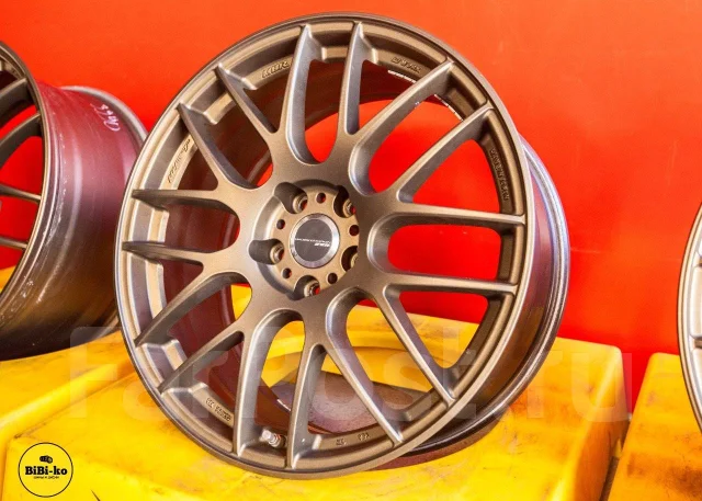 Work Emotion M8R. 8.5x19", 5x114.3, ET38, �� 73,1���. ����