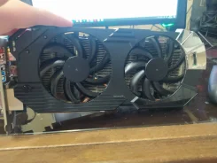 Radeon RX 580 ����