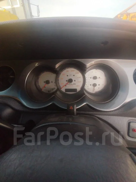 Daihatsu YRV ����