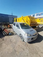 Daihatsu YRV ����