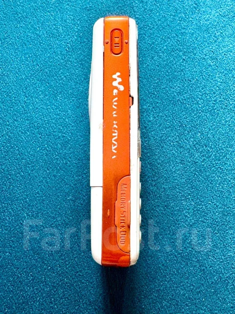 Sony Ericsson Walkman W800i. �/� ����