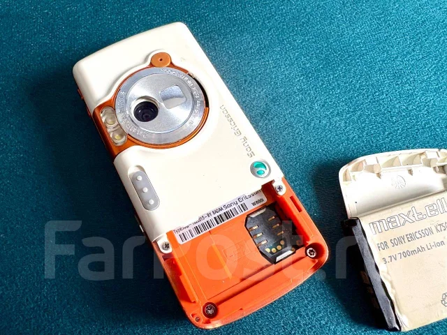 Sony Ericsson Walkman W800i. �/� ����