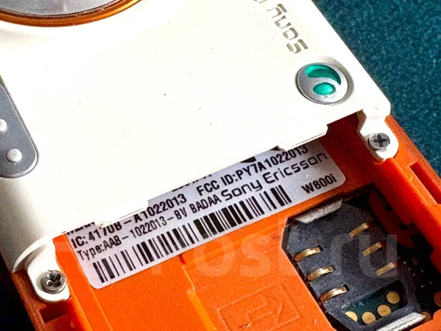 Sony Ericsson Walkman W800i. �/� ����