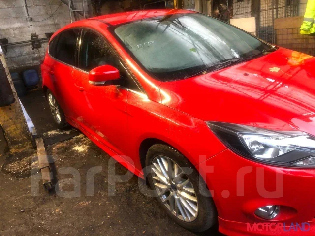 ������� Ford Focus 3 2011-2015 20608748 2197568 ����