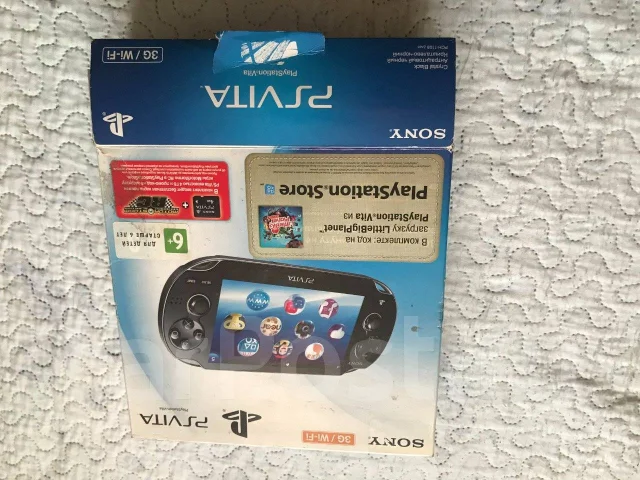 Sony PlayStation Vita ����