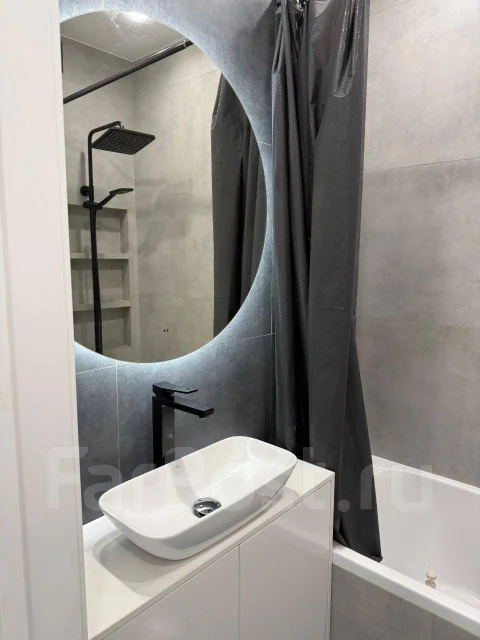 ������, ����� ���������� 18 ���. 2. �������, ������� ����, 25,2���.��., 17/24 ����, ������������ ������. ������ ����