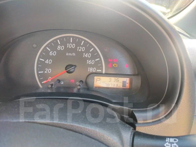 Nissan March. ��������, ��������, ������, 79����. �� ����