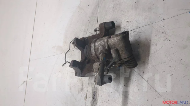 ������� Ford C-Max 2002-2010 20411947, ����� ������ 2080516 ����
