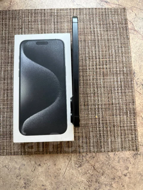 Apple iPhone 15 Pro Max. �/�, 256 ��, �����, 3G, 4G LTE, 5G, Dual-SIM, NFC. ��� ����� �� ���������� ����
