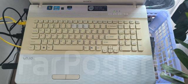 Sony VAIO VPC. 17", 2,3����, ��� 8 ��, ���� 500���, Bluetooth: 1 ����