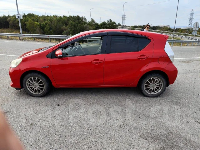 Toyota Aqua. ��������, ��������, 1.5 (74��.�.), ������, 272 573����. �� ����