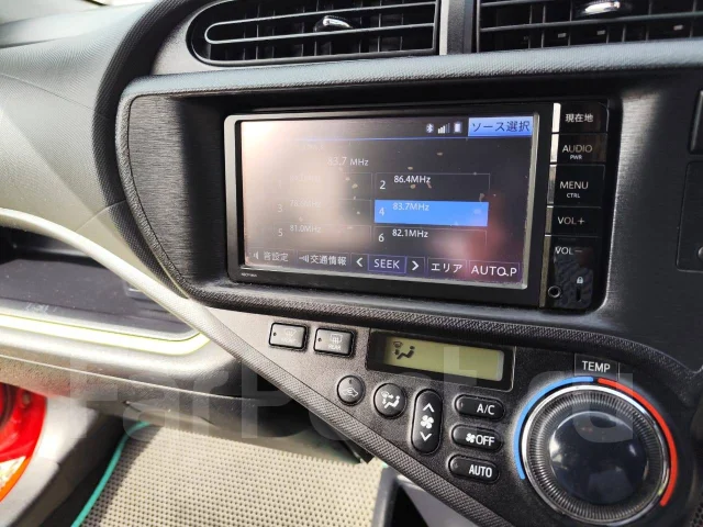 Toyota Aqua. ��������, ��������, 1.5 (74��.�.), ������, 272 573����. �� ����