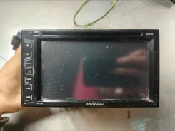 Pioneer AVH-170 ����