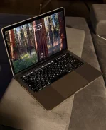 Apple MacBook Pro 13 2019 Mid. 13", 1,4����, ��� 8 ��, ���� 256���, WiFi: 1, Bluetooth: 1, ����������� �� 10��. ����