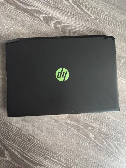 HP Pavilion. 15.6", 2,1����, ��� 12 ��, ���� 256���, WiFi: 1, Bluetooth: 1, ����������� �� 10��. ����