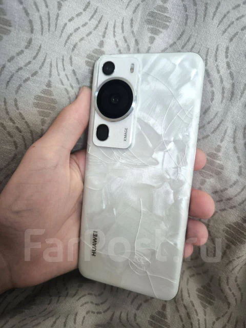 Huawei. �/�, 256 ��, �����, 3G, 4G LTE, NFC ����