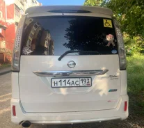 Nissan Serena. ��������, ��������, 2.0 (147��.�.), ������, 112����. �� ����