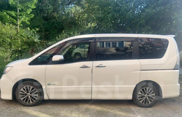 Nissan Serena. ��������, ��������, 2.0 (147��.�.), ������, 112����. �� ����