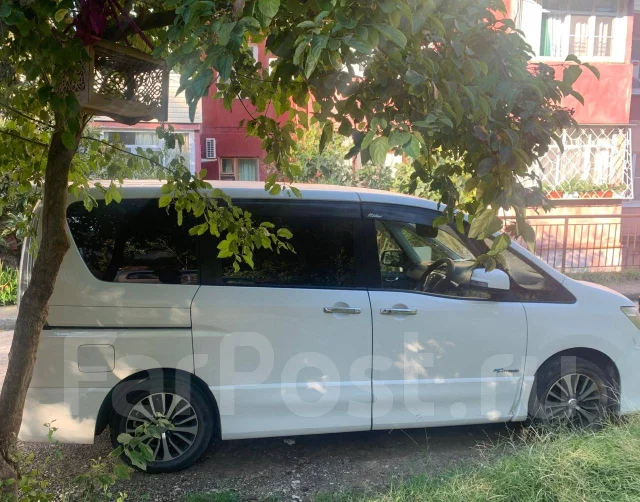 Nissan Serena. ��������, ��������, 2.0 (147��.�.), ������, 112����. �� ����