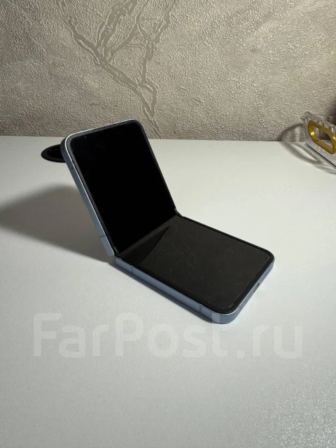 Samsung Galaxy Z Flip6. �/�, 256 ��, ���������, ����� ����
