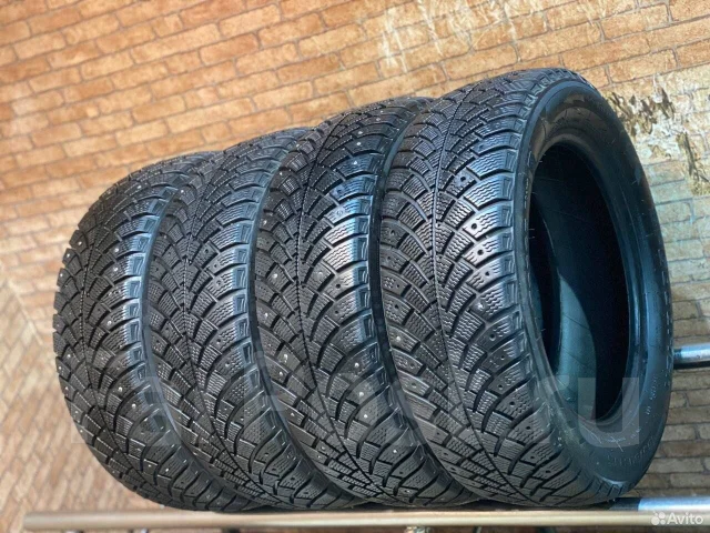 BFGoodrich g-Force Stud