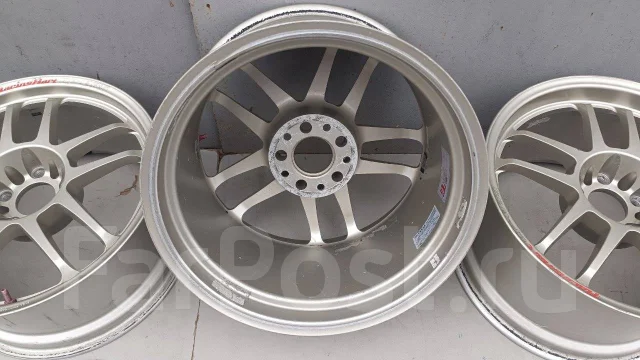 Racing Hart. 8.5/9.5x17", 5x114.3, ET35/33, �� 73���. ����
