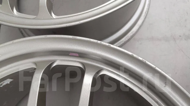 Racing Hart. 8.5/9.5x17", 5x114.3, ET35/33, �� 73���. ����