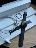 Apple Watch Series 7. GPS, NFC ����