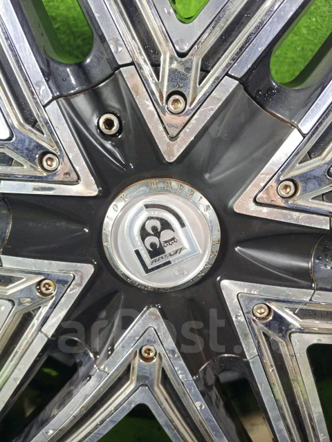 Lexani. 10.0x24", 6x139.7, ET40, �� 86,8���. ����