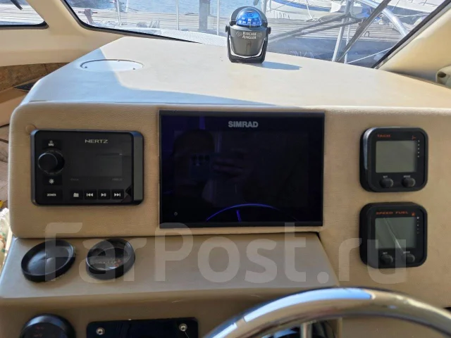Yamaha CR-27. 1996 ���, ����� 8,6��., ��������� ���������, 225��.�., ������ ����