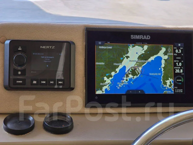 Yamaha CR-27. 1996 ���, ����� 8,6��., ��������� ���������, 225��.�., ������ ����