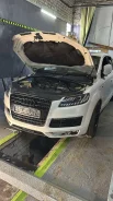 Audi Q7 ����