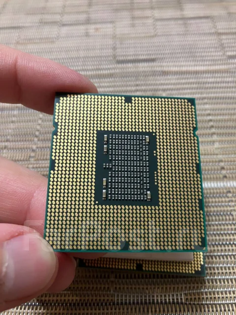 Intel Xeon E5606 ����
