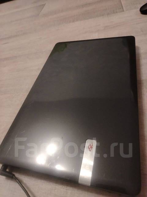 Packard Bell. 15.6", 2,5����, ��� 8 ��, ���� 500���, WiFi: 1, ����������� �� 2��. ����