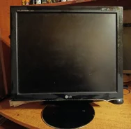 LG. 19", ���������� �� (LCD, LED, QLED) ����