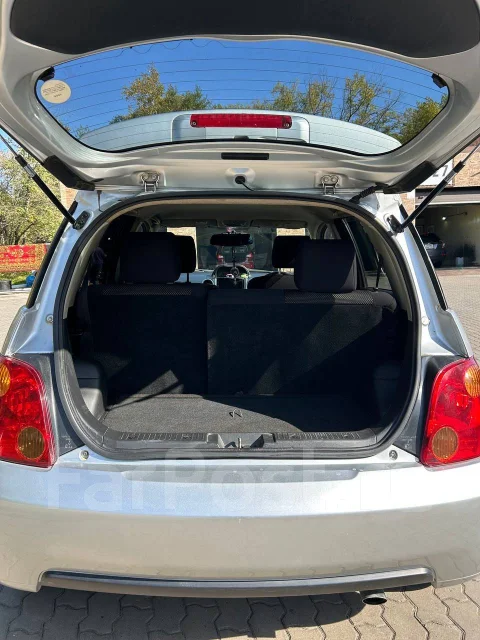 Toyota ist. �������, ��������, ������, 133 760����. �� ����