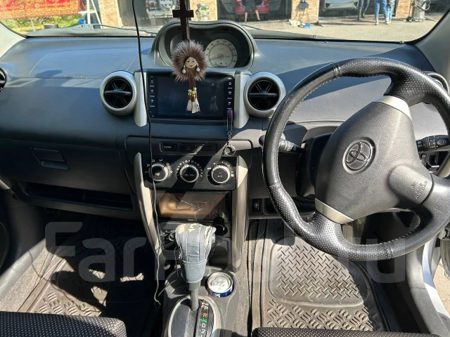 Toyota ist. �������, ��������, ������, 133 760����. �� ����