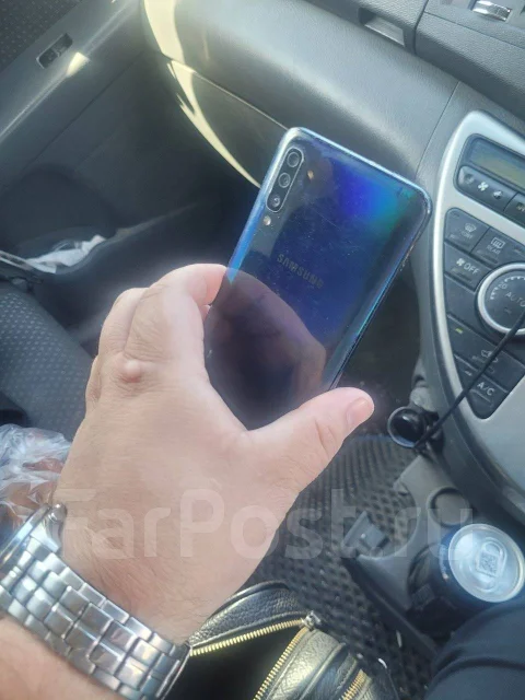 Samsung Galaxy A50. �/�, 64 ��, �����, 4G LTE ����