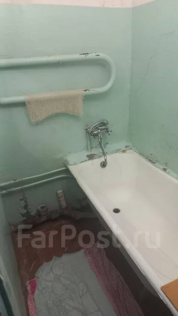 3-���������, ����� �������� 26. ����������, ���������, 51,2���.��., 4/5 ����. ���. ���� ����