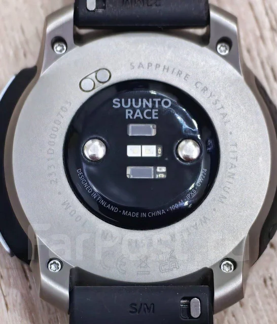Suunto Race. GPS ����