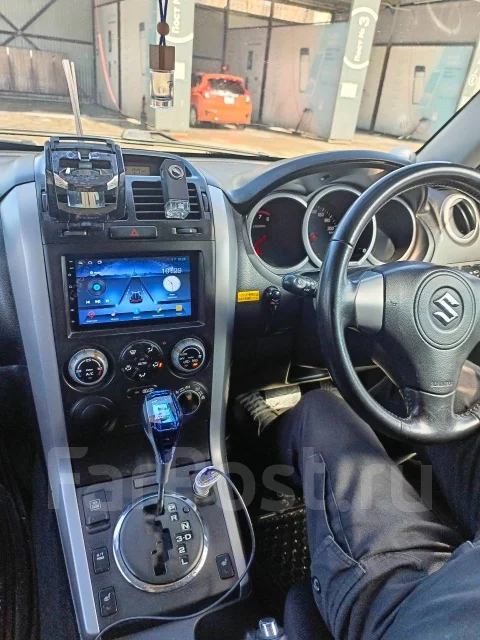 Suzuki Escudo ����