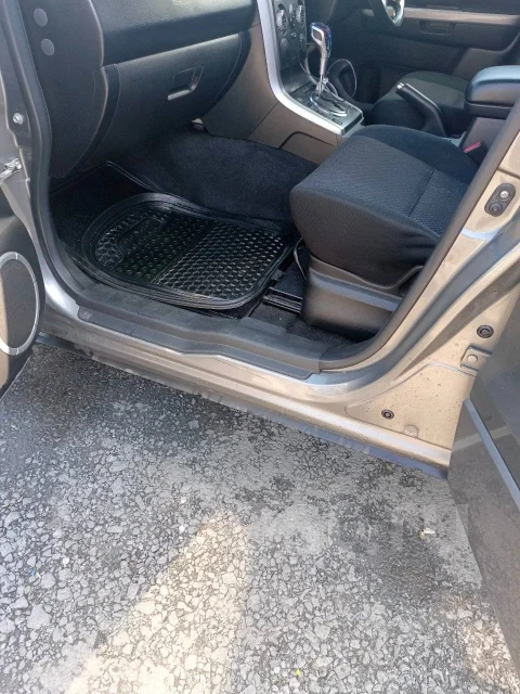 Suzuki Escudo ����