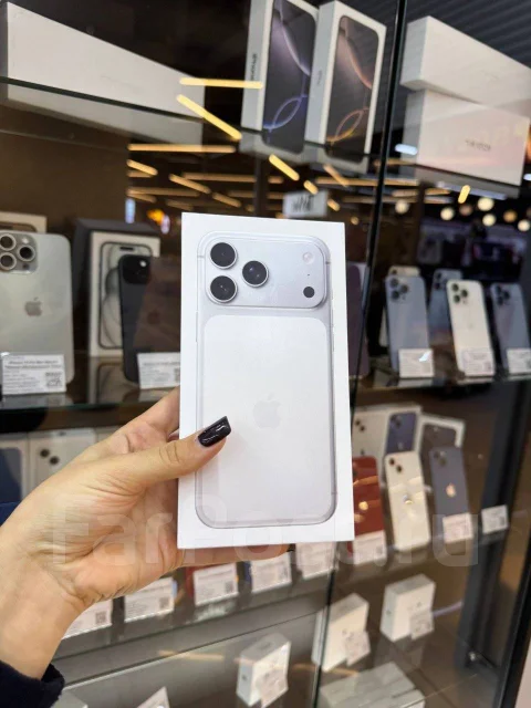 Apple iPhone 17 Pro. �����, 512 ��, �����������, 3G, 4G LTE, 5G, ����������, NFC, Dual-SIM, eSIM, ������������ ������� ����