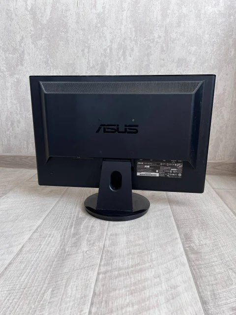 Asus. 24", ���������� �� (LCD, LED, QLED) ����