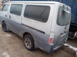 Nissan Caravan. E25, KA20 ����