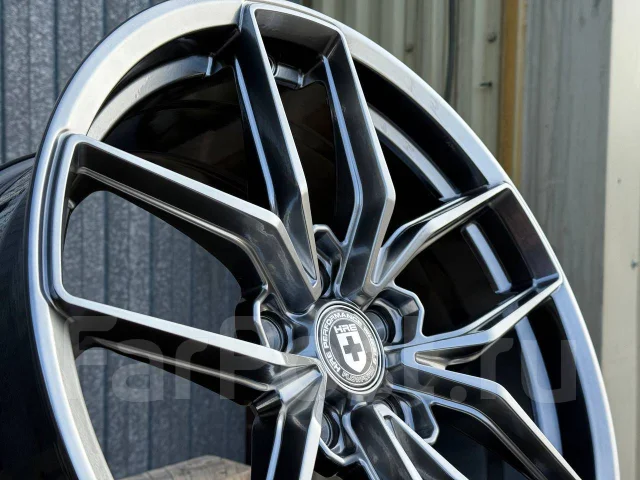 HRE. 7.5x17", 5x114.3, ET38, �� 73,1���. ����